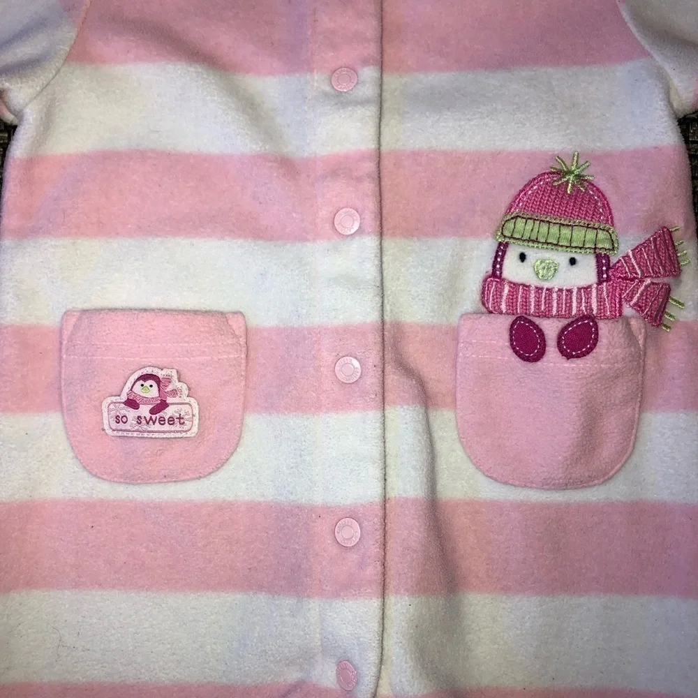 Carter’s footie pajamas 6 months
